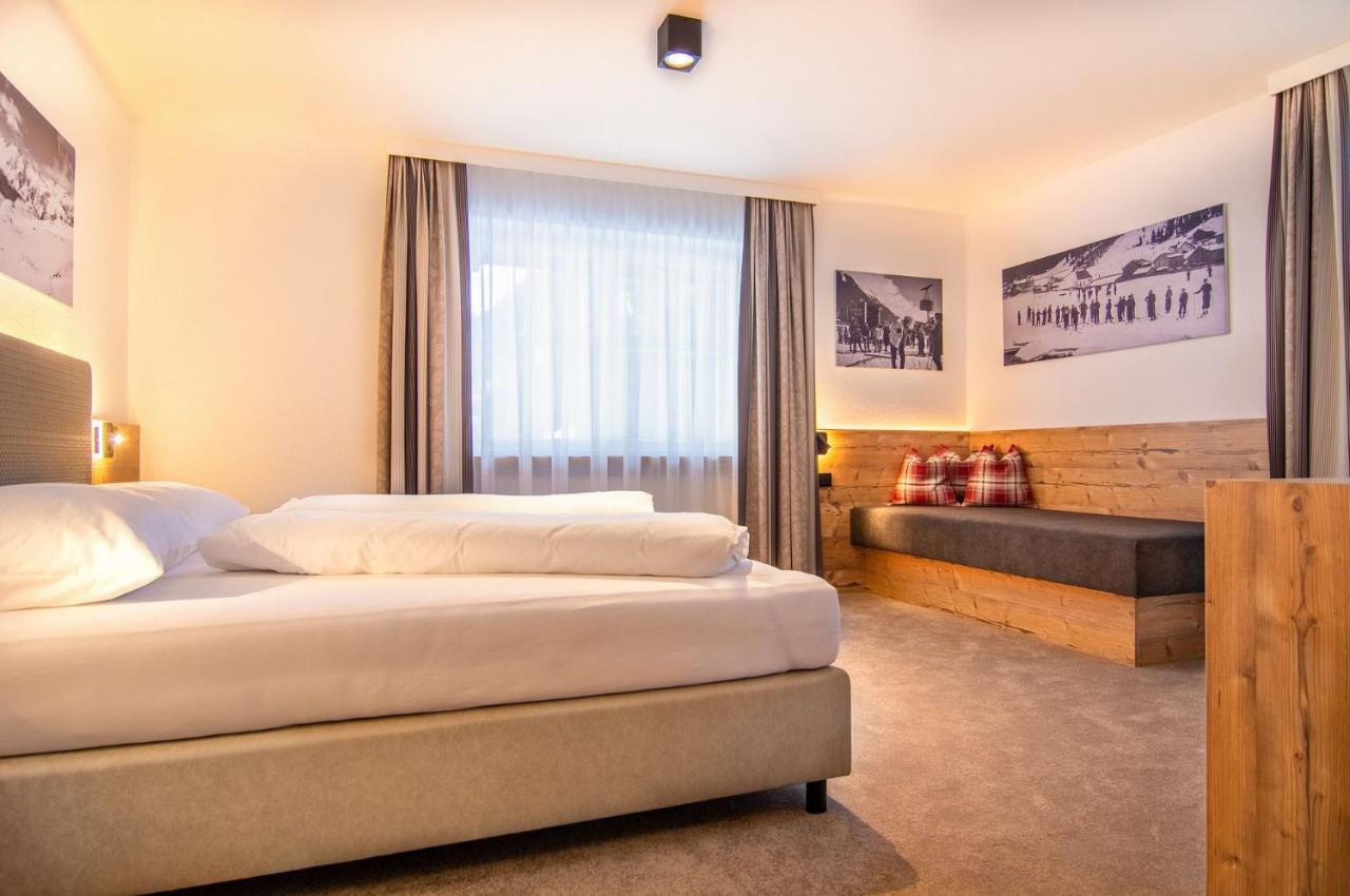 Hotel Garni Waldschloessl Ischgl Exterior photo